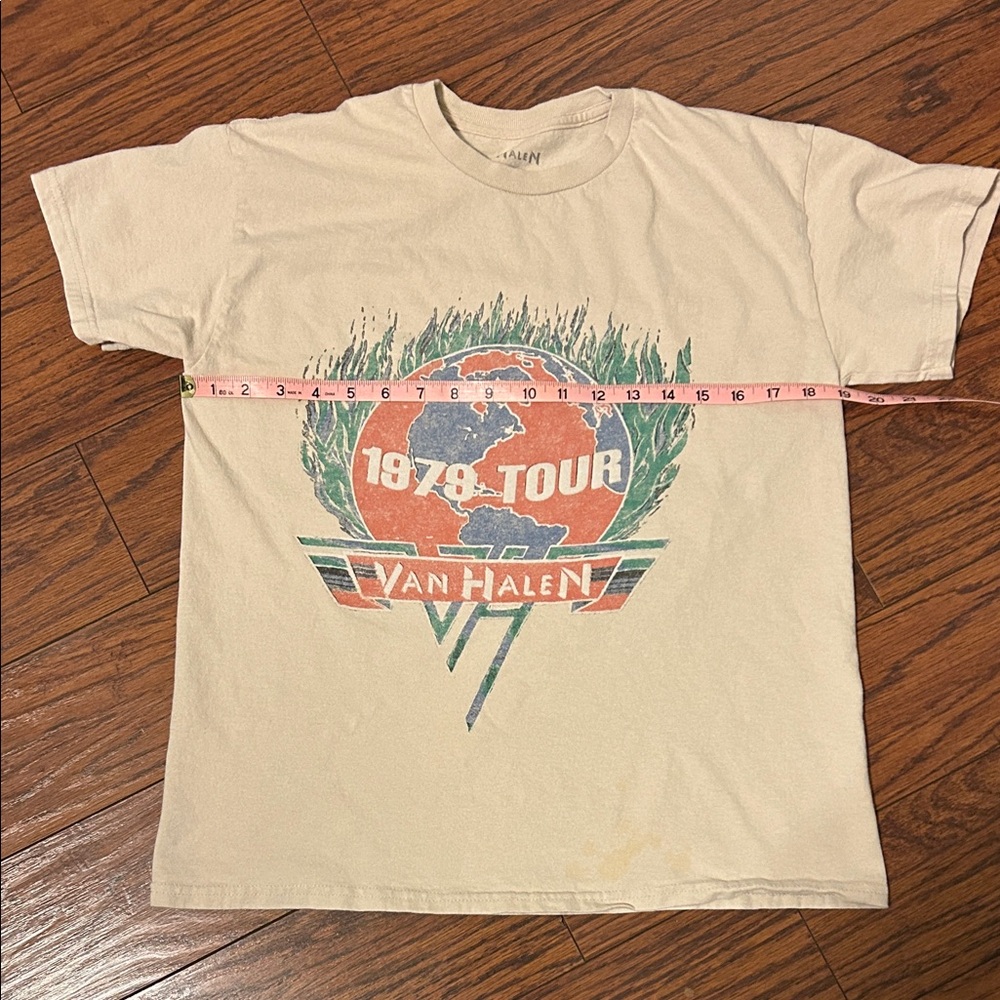 Van Halen 1978 Tour T-Shirt. Made in 2023 - Picture 2 of 7